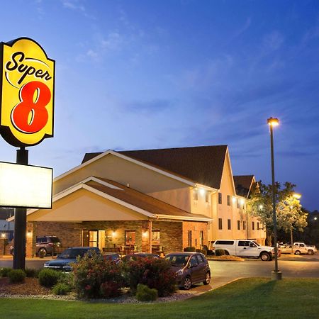 Super 8 By Wyndham Alton Motel Exterior photo